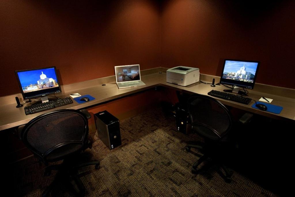 Room image 2
